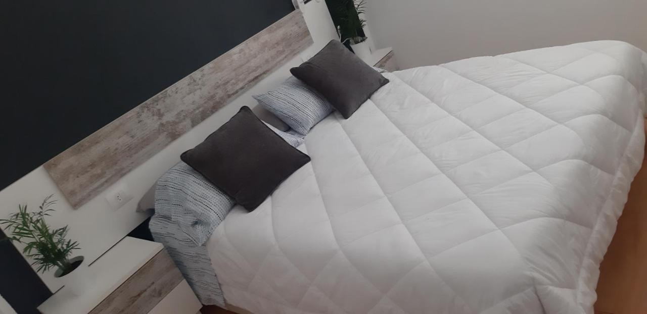 Apartamento Familiar 比戈 外观 照片